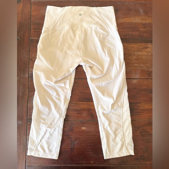 Lululemon White Mesh Panel Cropped Leggings Size 8 - Picture 2 of 6